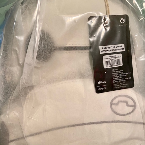Loungefly Disney Baymax Mini backpack NWT - Picture 4 of 6